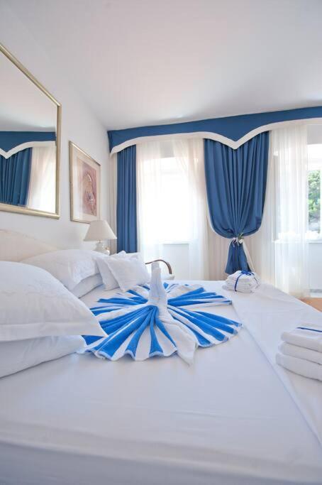 Blue Studio Apartment Next To The Beach Dubrovnik Eksteriør bilde