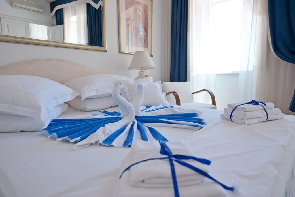 Blue Studio Apartment Next To The Beach Dubrovnik Eksteriør bilde