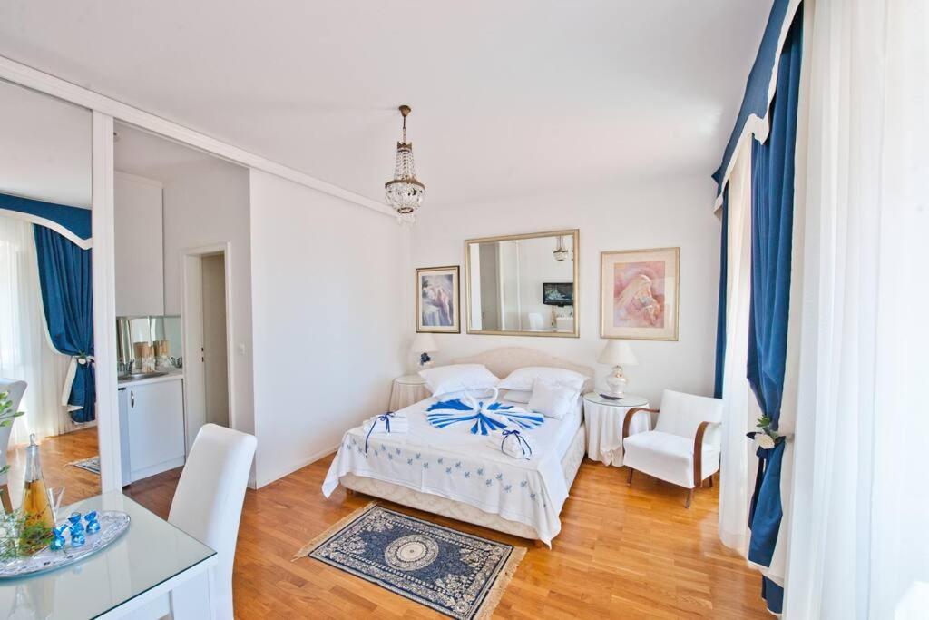 Blue Studio Apartment Next To The Beach Dubrovnik Eksteriør bilde